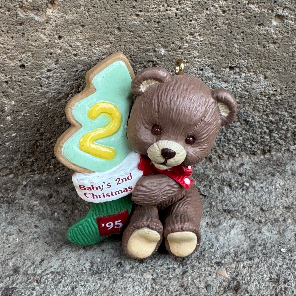 VTG Hallmark Bear Baby's 2nd Christmas Ornament‎ 1995